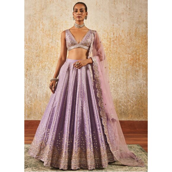Light Purple Embroidered Lehenga - Lashkaraa - Picture 1 of 4